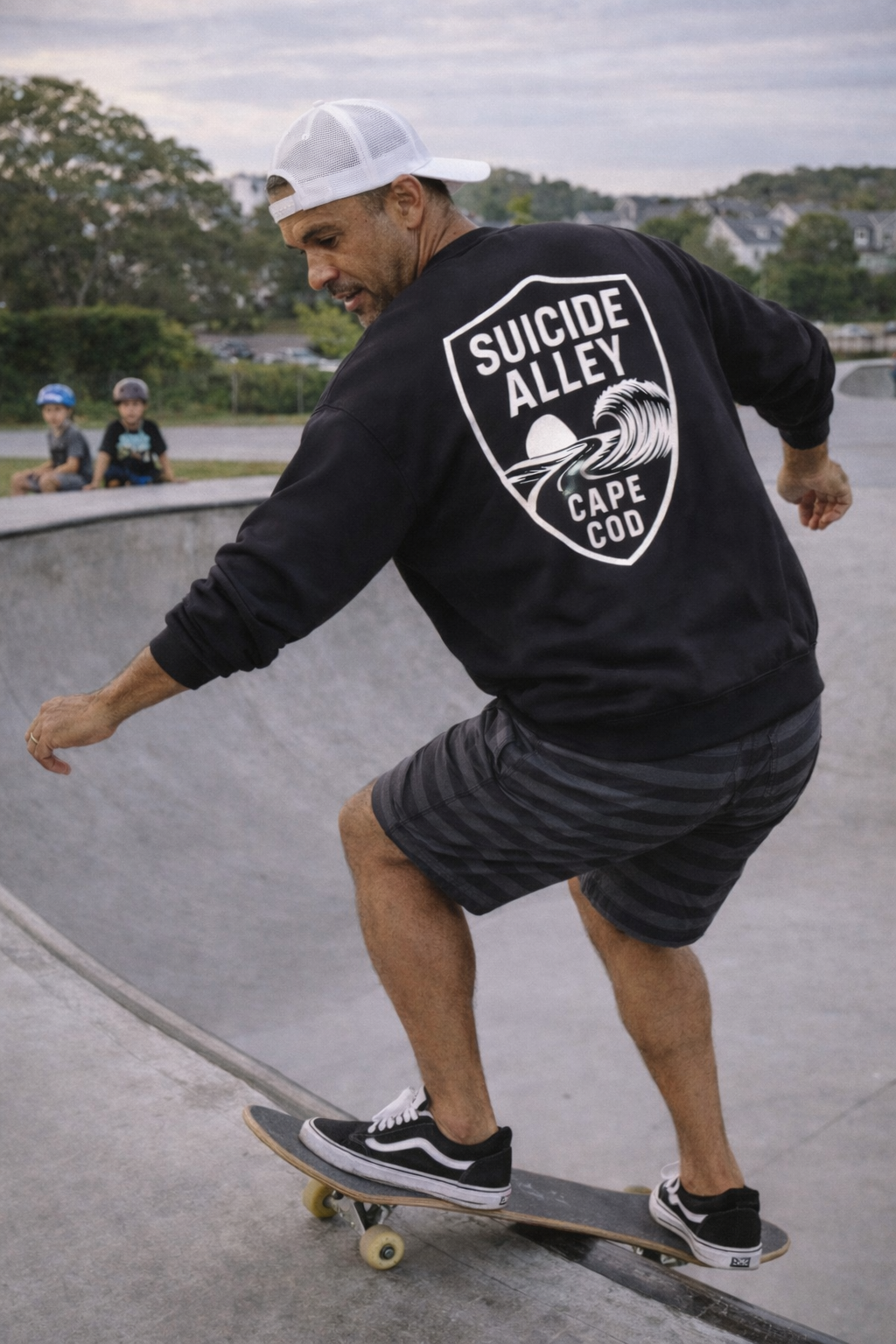 Suicide Alley Plaque Logo Unisex Heavy Blend™ Crewneck Sweatshirt